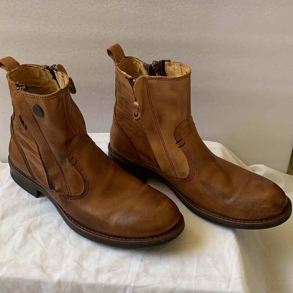 Steve Madden boots - Picture 3 of 9